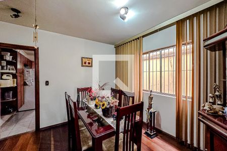 Sala de Jantar de casa à venda com 3 quartos, 350m² em Vila Monumento, São Paulo