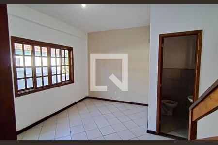 sala de casa para alugar com 2 quartos, 60m² em Tanque, Rio de Janeiro