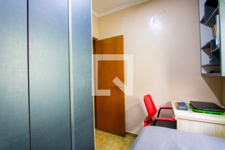 Quarto 2 de casa para alugar com 2 quartos, 200m² em Parque Industriário, Santo André