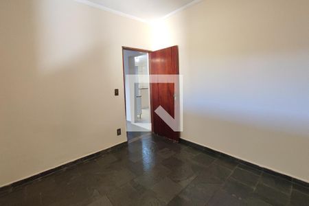 Quarto 1 de casa para alugar com 2 quartos, 60m² em Vila Lemos, Campinas