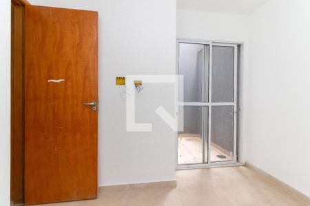 Quarto 1 de apartamento para alugar com 2 quartos, 47m² em Itaquera, São Paulo