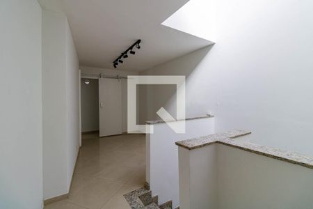 Sala  de casa para alugar com 3 quartos, 240m² em Vila Sonia, São Paulo