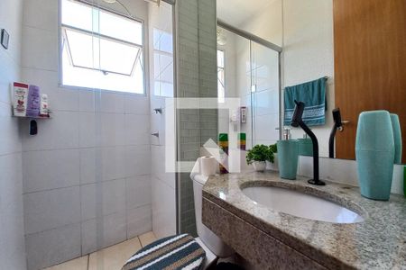 Banheiro de apartamento para alugar com 2 quartos, 42m² em Loteamento Residencial Parque dos Cantos, Campinas