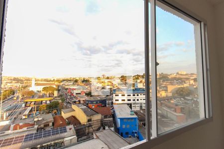 Vista da Sala de apartamento para alugar com 2 quartos, 42m² em Guaianazes, São Paulo