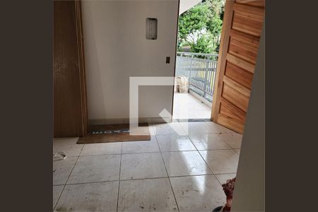 Apartamento à venda com 2 quartos, 32m² em Parque Peruche, São Paulo