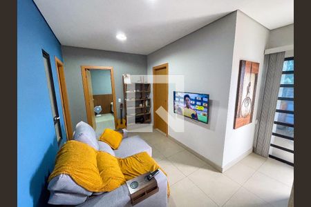 Sala de casa à venda com 2 quartos, 92m² em Água Branca, Contagem