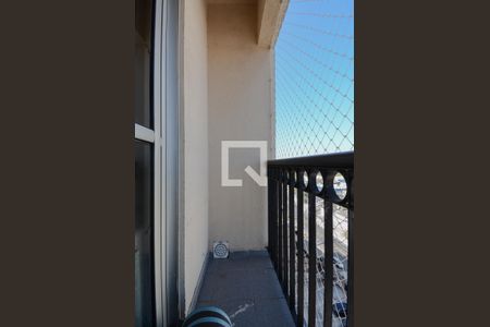 Sacada da sala de apartamento para alugar com 2 quartos, 52m² em Conjunto Residencial Pombeva, São Bernardo do Campo