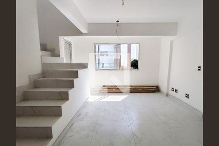 Apartamento à venda com 116m², 2 quartos e 1 vagaSala