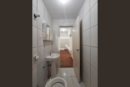 Banheiro de casa para alugar com 1 quarto, 34m² em Lauzane Paulista, São Paulo