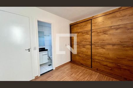 quarto de apartamento à venda com 2 quartos, 70m² em Sagrada Família, Belo Horizonte