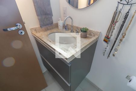 Apartamento à venda com 102m², 3 quartos e 2 vagas Apartamento à venda com 102m², 3 quartos e 2 vagasSuíte