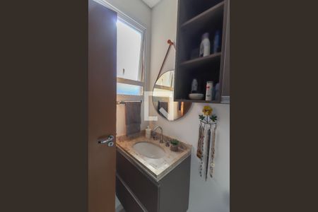 Apartamento à venda com 102m², 3 quartos e 2 vagas Apartamento à venda com 102m², 3 quartos e 2 vagasSuíte