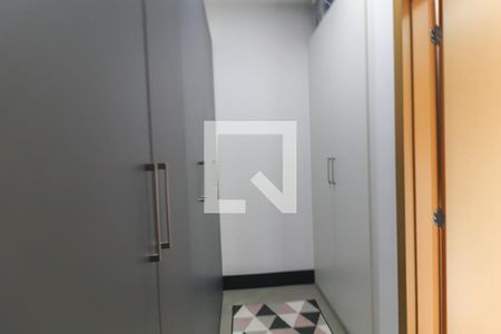 Apartamento à venda com 102m², 3 quartos e 2 vagas Apartamento à venda com 102m², 3 quartos e 2 vagasSuíte