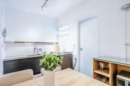 Apartamento à venda com 3 quartos, 79m² em Vila Cordeiro, São Paulo