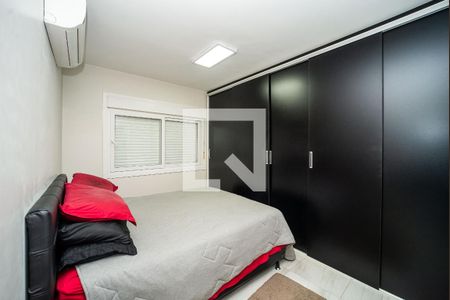 Suíte de apartamento à venda com 3 quartos, 76m² em São Sebastião, Porto Alegre