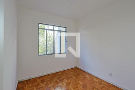 Quarto de apartamento à venda com 3 quartos, 96m² em Santo Antônio, Belo Horizonte