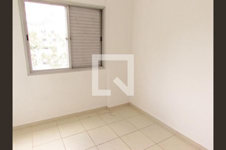 Quarto 1 de apartamento para alugar com 2 quartos, 74m² em Vila Suzana, São Paulo