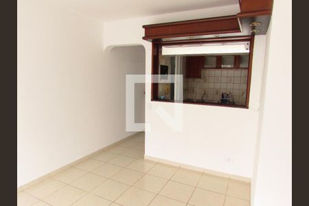 Sala de apartamento para alugar com 2 quartos, 74m² em Vila Suzana, São Paulo