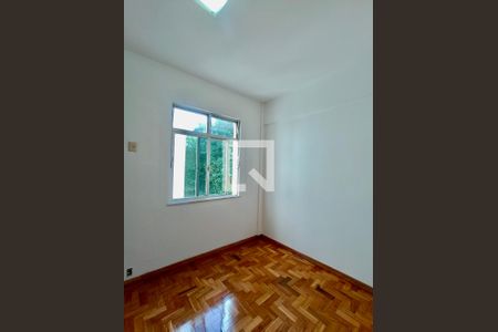 Quarto 1 de apartamento para alugar com 2 quartos, 80m² em Copacabana, Rio de Janeiro