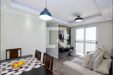 Sala de apartamento à venda com 3 quartos, 58m² em Jardim Las Vegas, Guarulhos