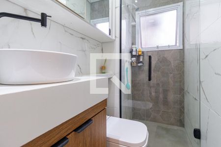 Banheiro de apartamento à venda com 2 quartos, 134m² em Jardim Roberto, Osasco