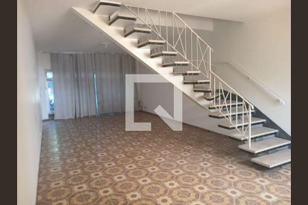 Casa à venda com 3 quartos, 234m² em Ipiranga, São Paulo