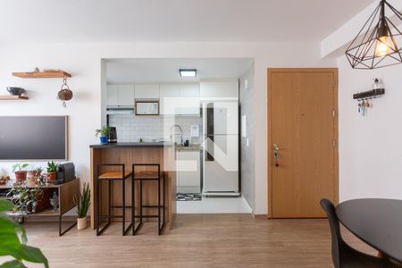 Sala de apartamento à venda com 2 quartos, 52m² em Jardim Carvalho, Porto Alegre