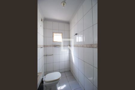 Banheiro de casa para alugar com 1 quarto, 42m² em Jardim J S Carvalho, Sorocaba