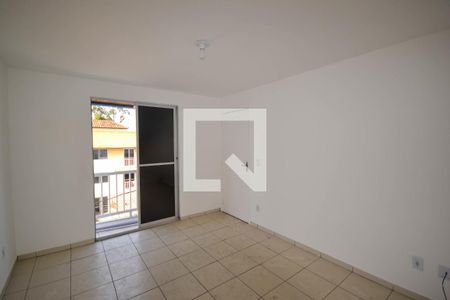 Sala de apartamento para alugar com 2 quartos, 64m² em Das Graças, Belford Roxo