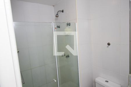 Banheiro Suite 01 de apartamento à venda com 2 quartos, 65m² em Barra da Tijuca, Rio de Janeiro