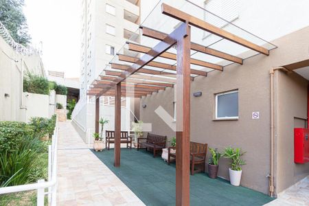 Apartamento à venda com 60m², 2 quartos e 1 vaga Apartamento à venda com 60m², 2 quartos e 1 vagaHall