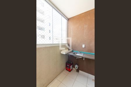 Varanda Sala de apartamento para alugar com 2 quartos, 60m² em Conceição, Osasco