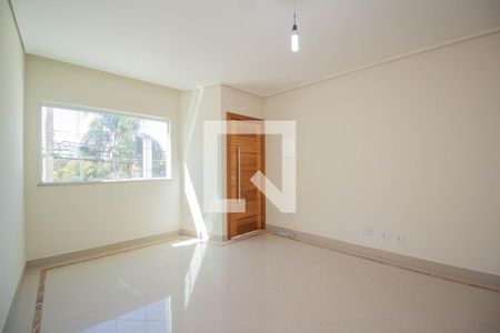 Sala de casa à venda com 3 quartos, 190m² em Vila Comercial, São Paulo