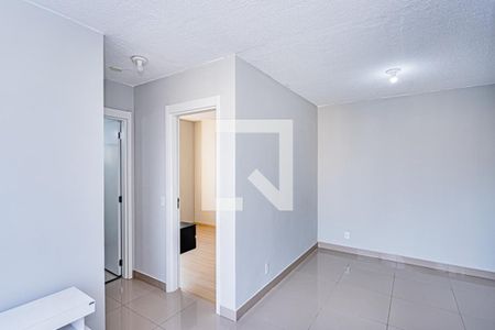 Sala de apartamento para alugar com 2 quartos, 43m² em Loteamento City Jaragua, São Paulo