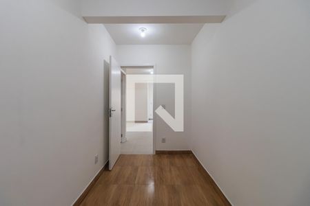 Quarto 1 de apartamento para alugar com 2 quartos, 54m² em Parque Santa Luzia, Barueri