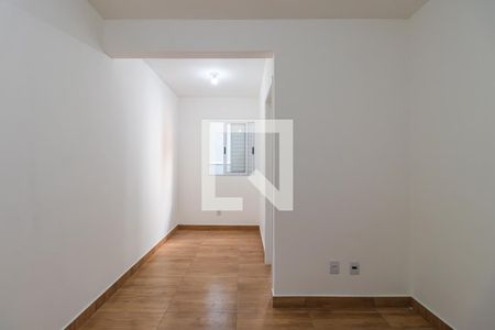 Quarto 2 de apartamento para alugar com 2 quartos, 54m² em Parque Santa Luzia, Barueri