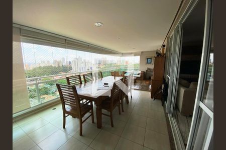 Apartamento à venda com 3 quartos, 168m² em Vila Mariana, São Paulo