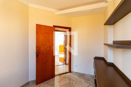 Quarto 1 de apartamento para alugar com 4 quartos, 220m² em Castelo, Belo Horizonte