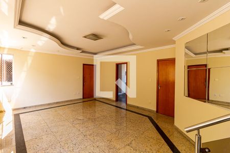 Sala de apartamento para alugar com 4 quartos, 220m² em Castelo, Belo Horizonte