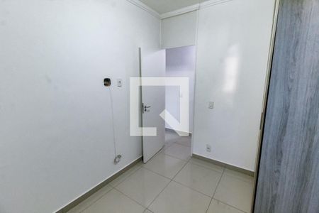 Quarto 1 de apartamento à venda com 2 quartos, 56m² em Vila Pirajussara, São Paulo