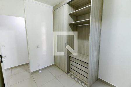 Quarto 1 de apartamento à venda com 2 quartos, 56m² em Vila Pirajussara, São Paulo