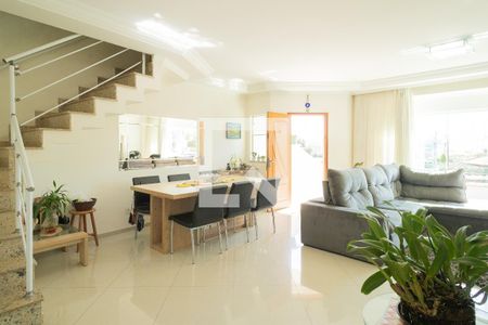 Sala de casa à venda com 3 quartos, 203m² em Baeta Neves, São Bernardo do Campo