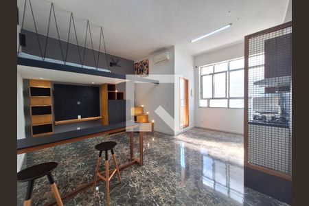 Sala de kitnet/studio para alugar com 1 quarto, 45m² em Saúde, Rio de Janeiro