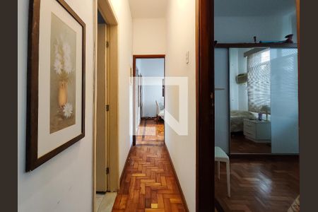 Corredor de apartamento à venda com 2 quartos, 78m² em Grajaú, Rio de Janeiro