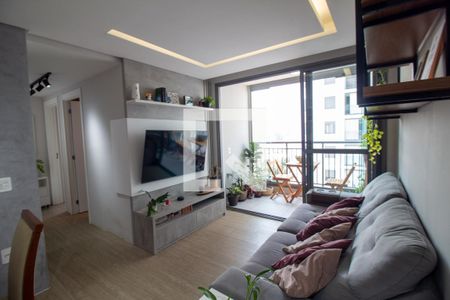 Sala de apartamento à venda com 3 quartos, 70m² em Santo Amaro, São Paulo