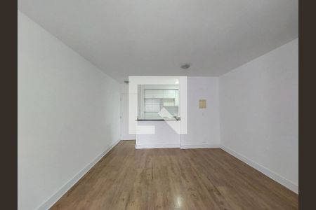 Sala de apartamento à venda com 3 quartos, 70m² em Cidade Ademar, São Paulo