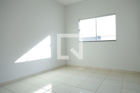 Quarto de casa para alugar com 3 quartos, 180m² em Moinho dos Ventos , Goiânia