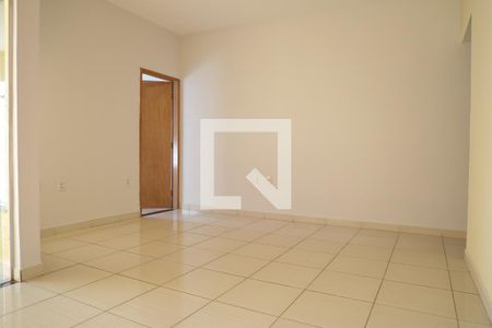 Sala de casa para alugar com 3 quartos, 180m² em Moinho dos Ventos , Goiânia