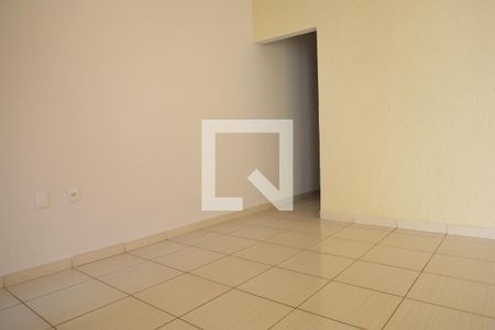 Sala de casa para alugar com 3 quartos, 180m² em Moinho dos Ventos , Goiânia