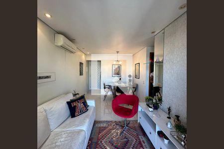 Sala de Estar de apartamento à venda com 2 quartos, 58m² em Jardim Bonfiglioli, São Paulo